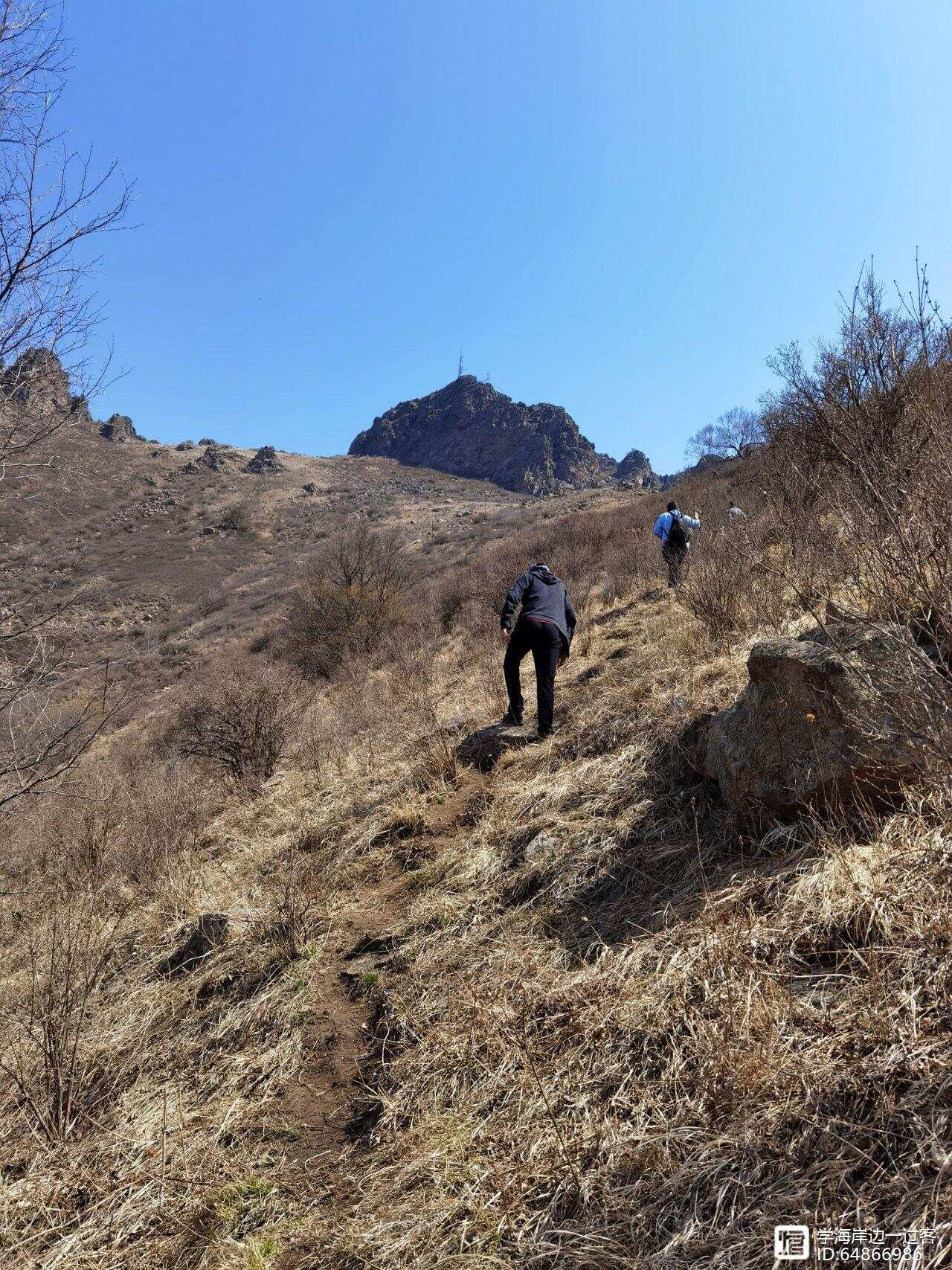 哪山的歌聲與放逐之夢(mèng)，放逐之夢(mèng)與山歌的回響