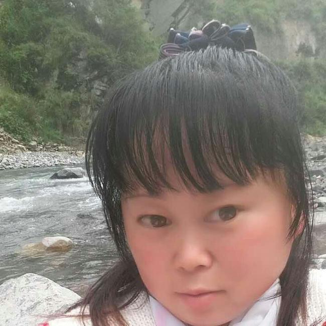 云南農(nóng)村女孩的征婚微信，跨越地域與文化的愛(ài)情探尋，云南農(nóng)村女孩的跨地域文化征婚，探尋真摯愛(ài)情之旅
